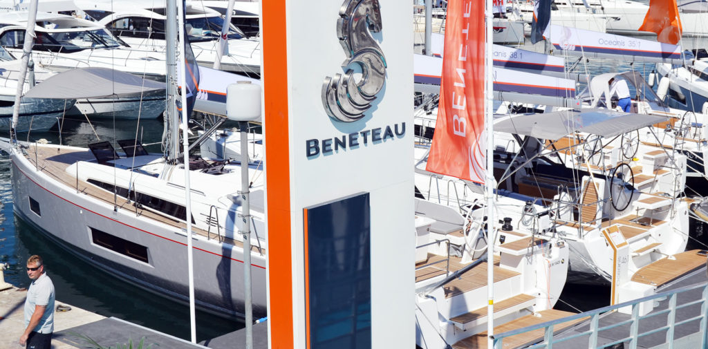 Beneteau занимает лидирующие позиции в производстве серийных быстроходных парусных яхт