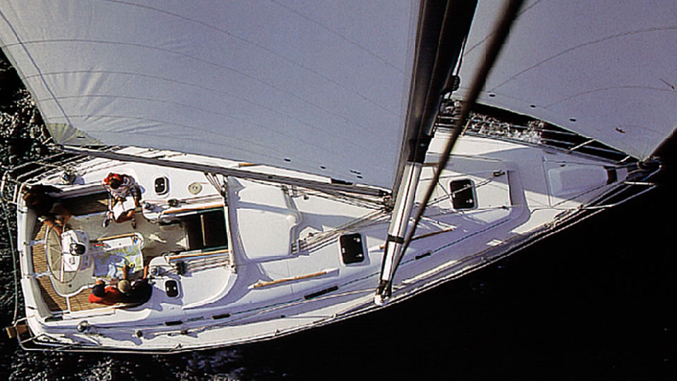 Парусная яхта Oceanis Clipper 381